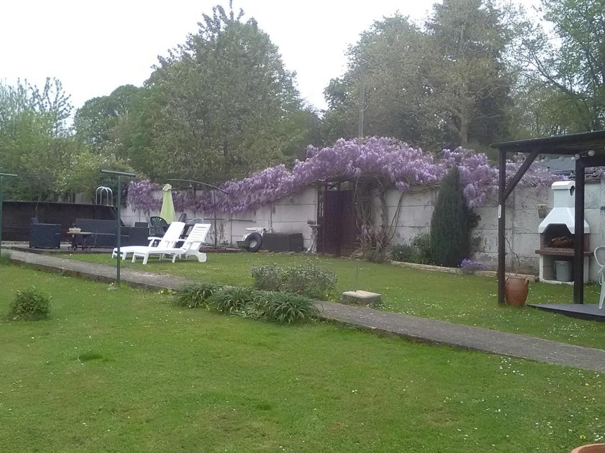 La Lune Lake Joue-en-Charnie Exterior foto